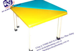 BÀN HÌNH TAM GIÁC-BG24