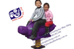 NHÚN CON QUÁI VẬT-PH10313